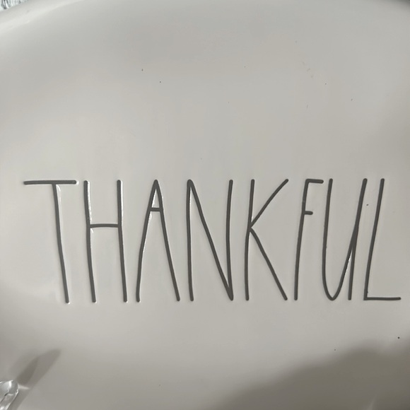 Rae Dunn  Set of 4 appetizer plates FEAST,GOBBLE, BLESSED & THANKFUL - Picture 4 of 8